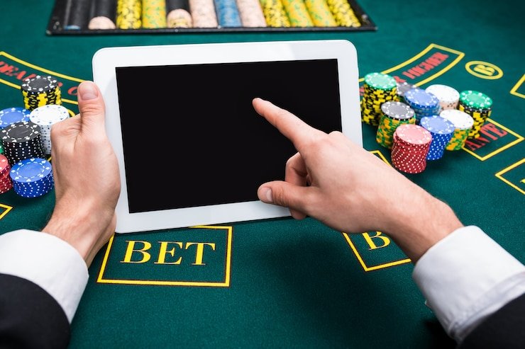 Live dealer roulette table with multiple camera angles and chat interface